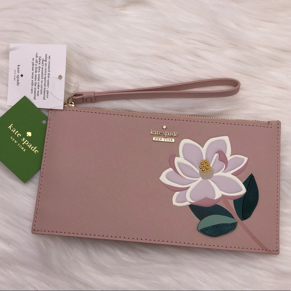 Kate spade magnolia scene ariah swamped wristlet